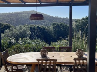 Neue Pergola und Blick auf Capo d'Arco