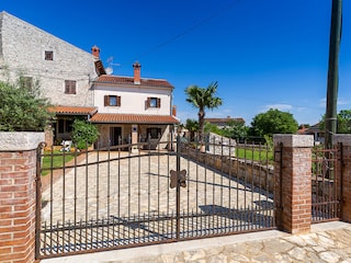 Maison de vacances Funtana Enregistrement extérieur 2