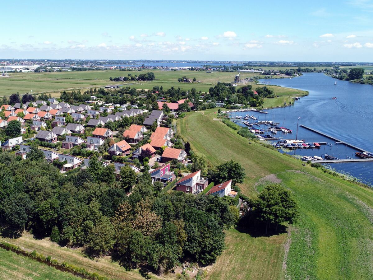 Holidaypark Park Wijde Aa from above