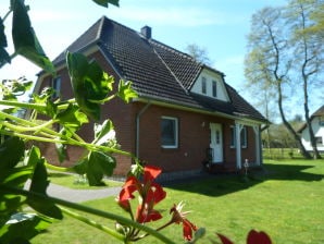 Ferienwohnung Haus " Erle - Die Perle " - Prerow - image1