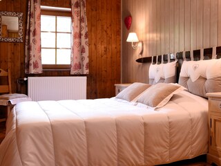 Alpine hut Châtel Features 12