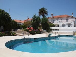 Cottage Lush Mansion in Aldeia Galega with Private Pool - Dois Portos - image1