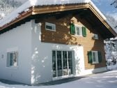 Chalet Klosters im Winter