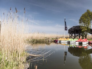 Kicks Bootsverleih am Achterwasser, 5 Minuten entfernt