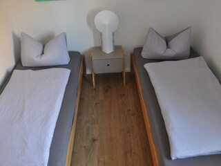 Schlafzimmer unten