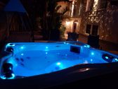 Hot tub with light / light therapy