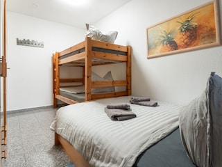Whg 4, 145 X 200 cm mit Stockbett