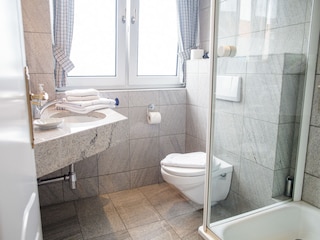App. 04 Badezimmer