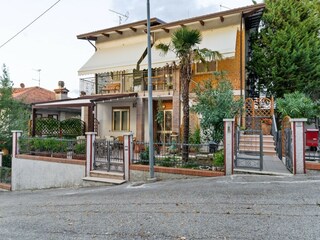 Apartment Saludecio Outdoor Recording 4
