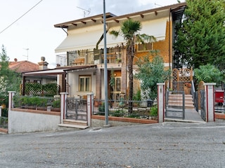 Appartement Saludecio Buitenaudio-opname 6