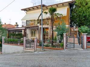 Apartment Aangenaam appartement met binnenplaats