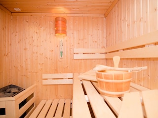 Sauna im EG.