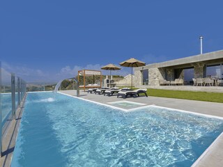 Villa Kamilari Buitenaudio-opname 2