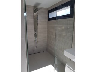 Ebenerdige Dusche