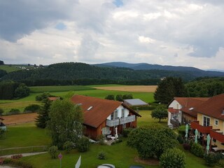 Blick auf die Drei-Zimmer Ferienwohnung von oben