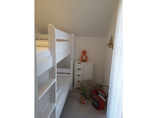 Schlafzimmer 2 Drei-Zimmer Ferienwohnung 416