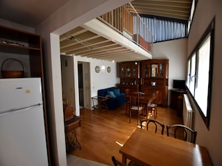 Apartment Lovere Features 8