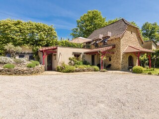 Ferienhaus Altillac Außenaufnahme 7