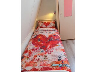 Het 1 persoons bed 90/200