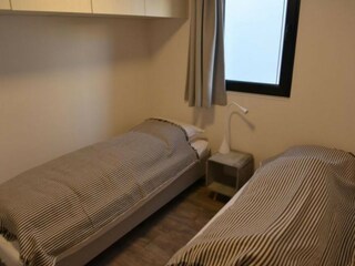 Schlafzimmer mit 2 Einzelbetten