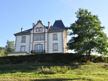 Schloss Ensemble des gîtes Vintage et Beauregard