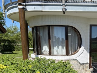Panoramablick in den Garten