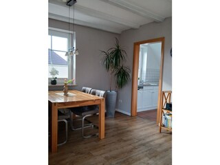 Essbereich, Durchgang zur Küche