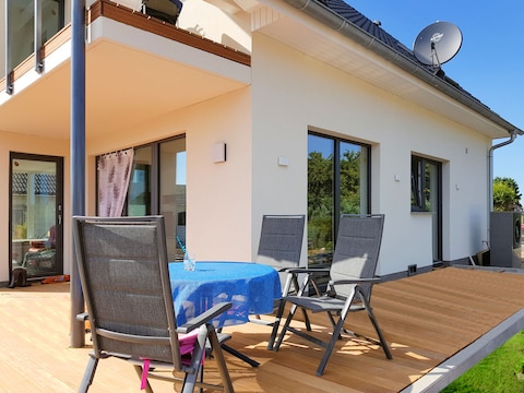 Ferienhaus Breeger Saalstein - das Haus am Meer und Bodden