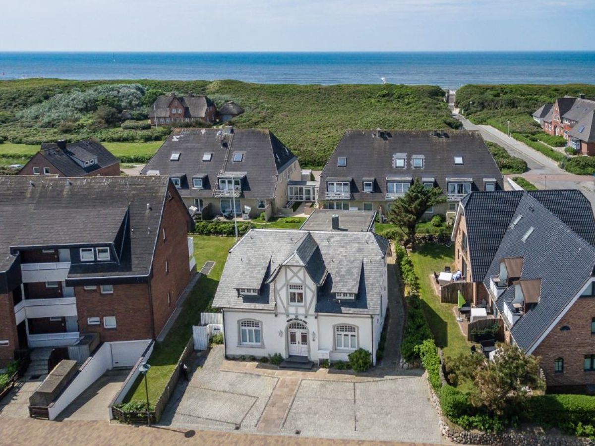 Ferienwohnung Bals Käpt'n Flint Weisses Haus am Meer