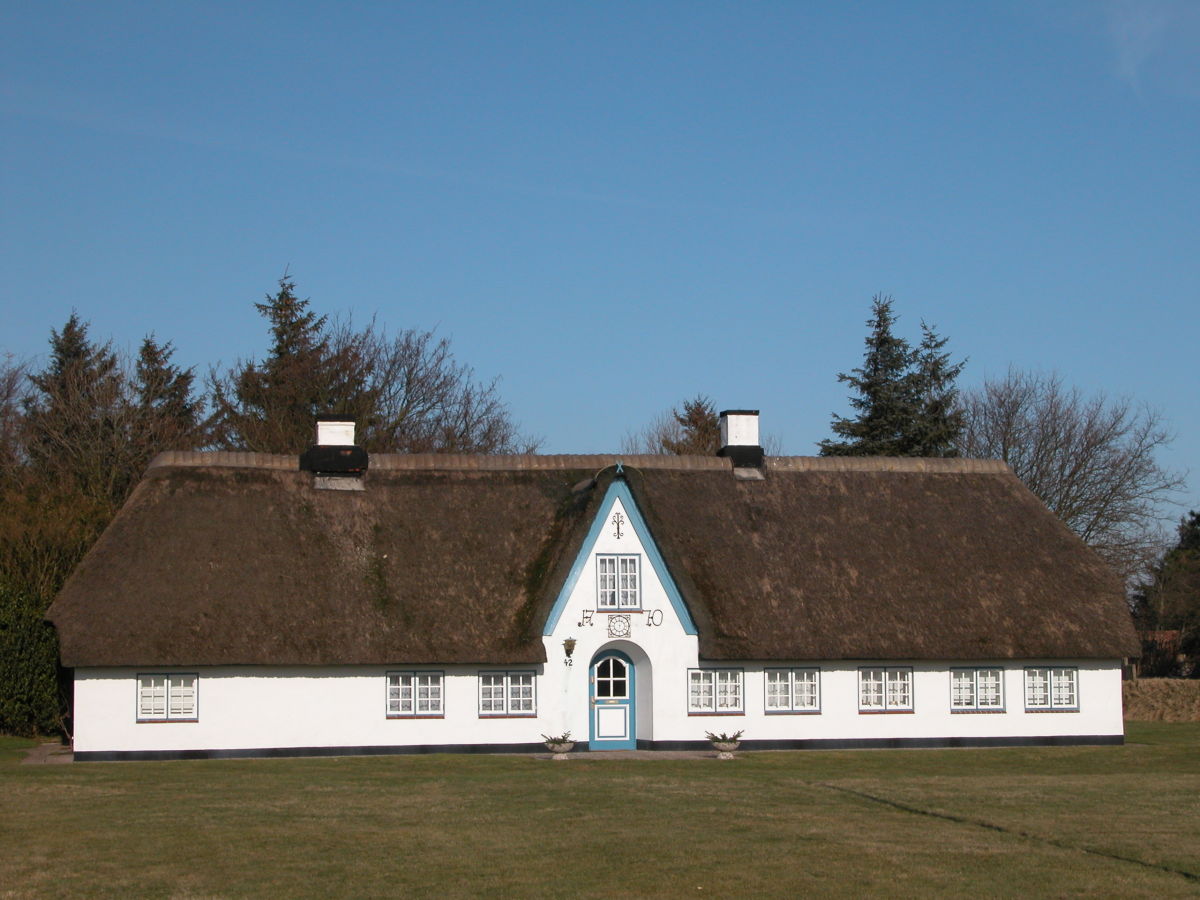 Ferienwohnung Bals Käpt'n Corl Weisses Haus am Meer