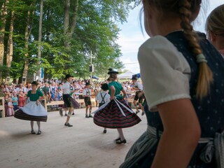 Tolle Waldfeste finden überall am Tegernsee statt....