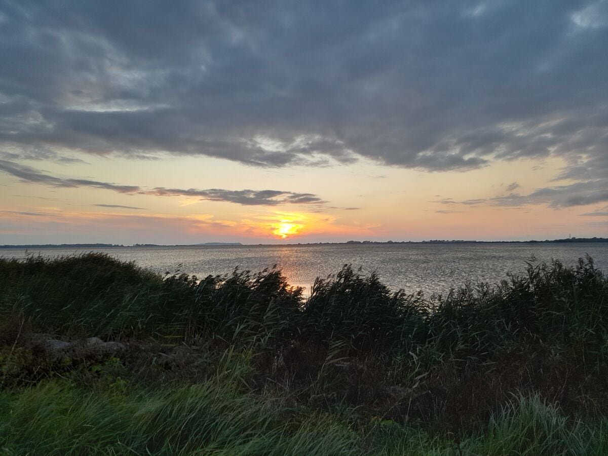 Sonnenuntergang Richtung Insel Hiddensee