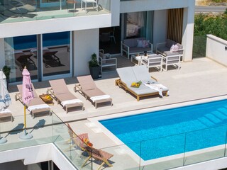 Villa Omiš Buitenaudio-opname 5