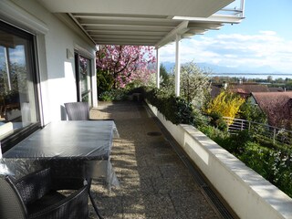 Terrace with view to the lake and mountains