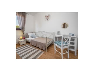 Schlafzimmer 3