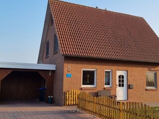 Haus incl. Carport & Schuppen