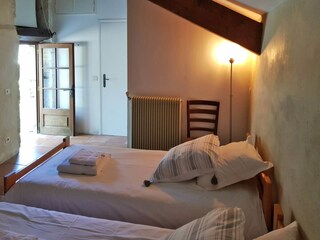 Farmhouse Cabrerets Features 27