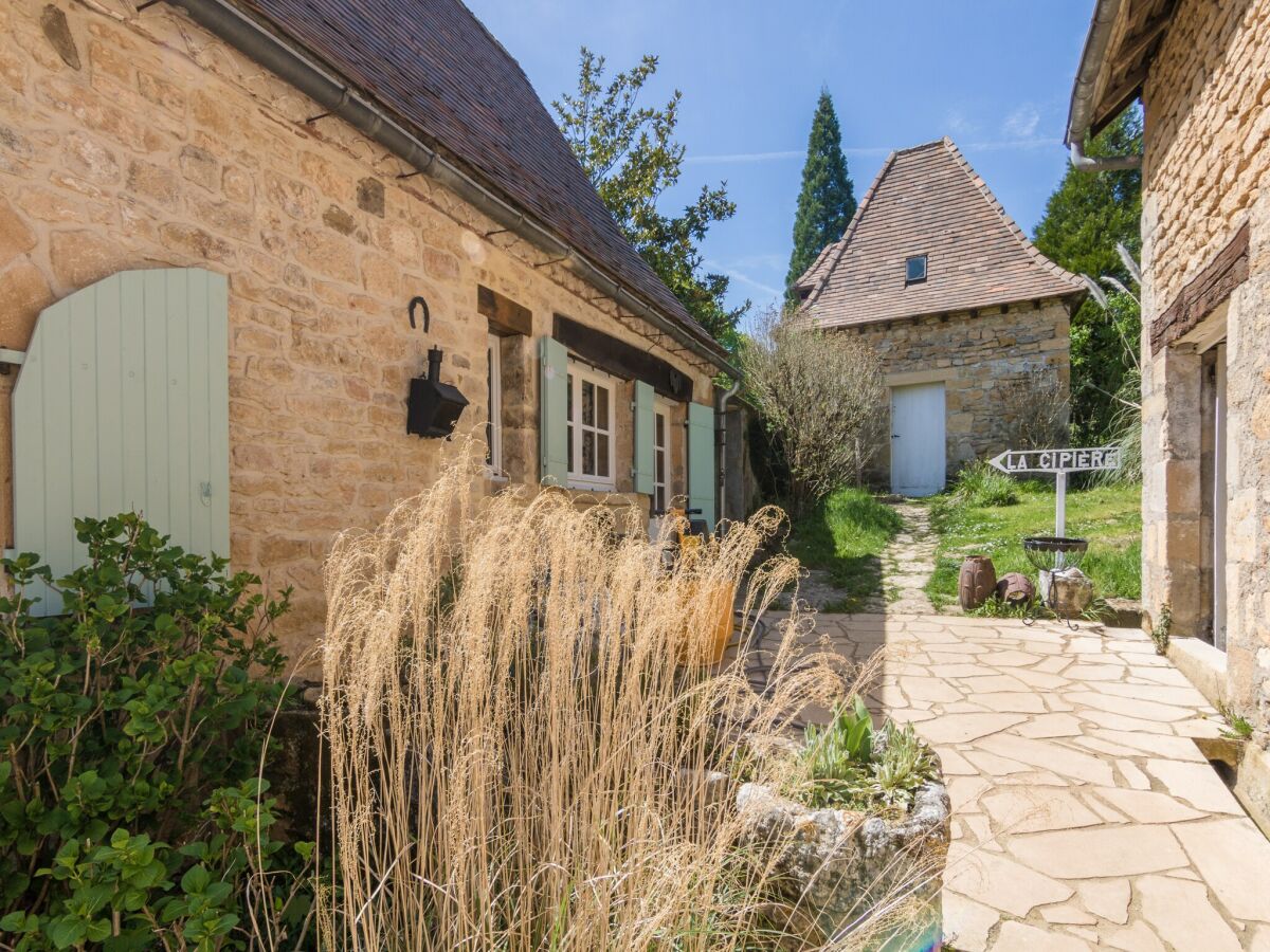 Cottage Les Eyzies-de-Tayac-Sireuil Außenaufnahme 2