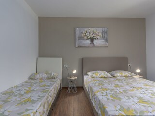 Villa Barat Caratteristiche 8