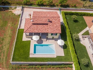 Villa Barat Ambiente 20