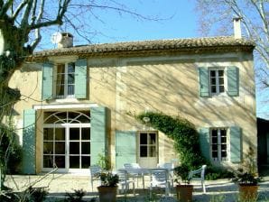 Holiday house Mas des Oiseaux - Châteaurenard - image1