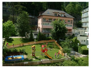 MONDI Hotel Bellevue Gastein Kinderspielplatz