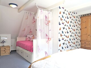 Schlafzimmer Wohnung Schmetterling