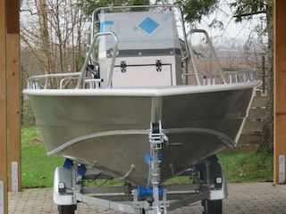 Mietboot 545CC neu