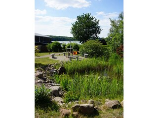 Grillplatz mit Teich