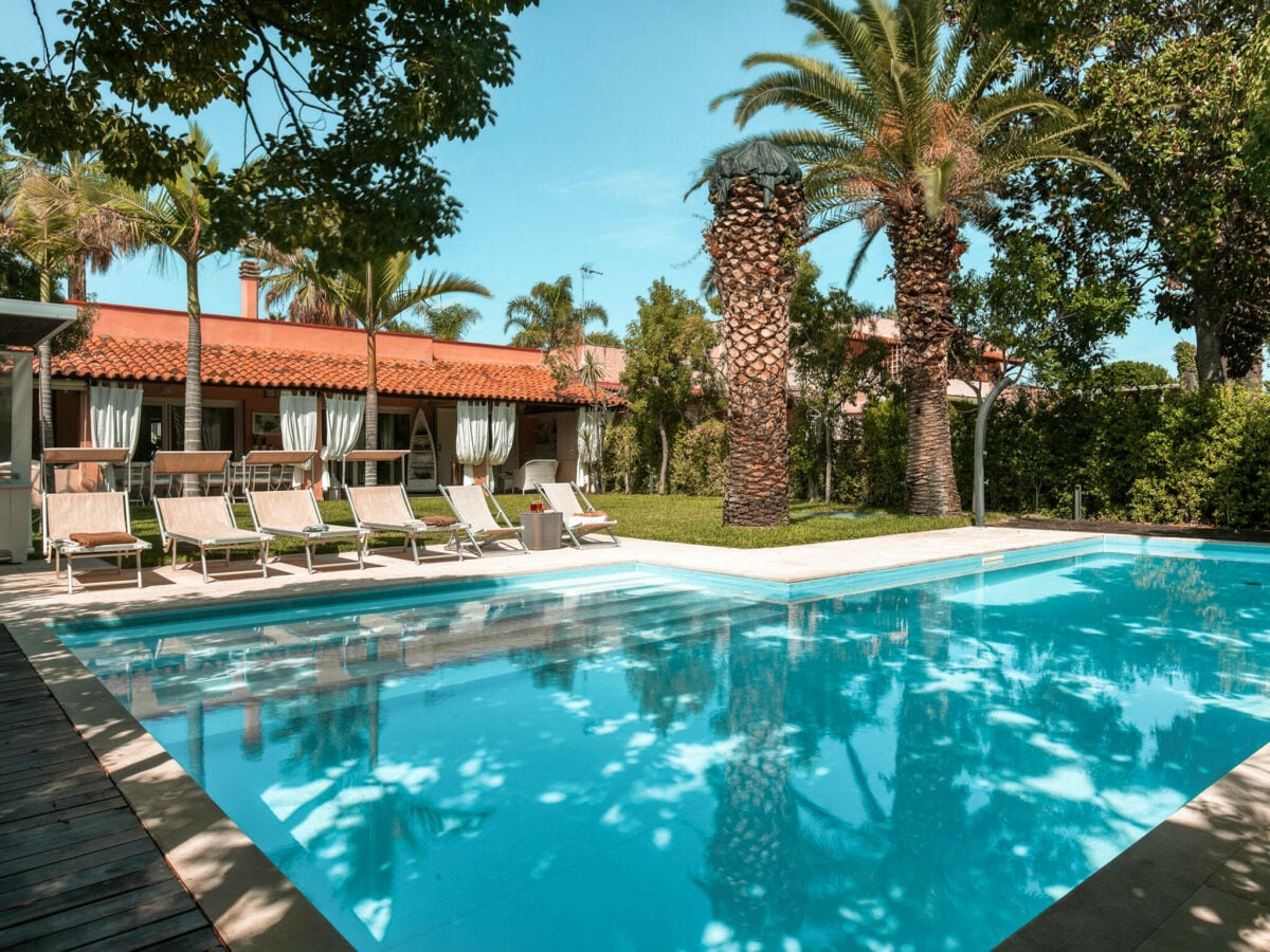 Luxusvilla mit Pool auf Sizilien