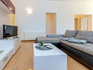 Apartment Medaki Features 27