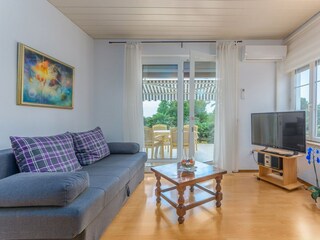 Apartment Mali Maj Features 7