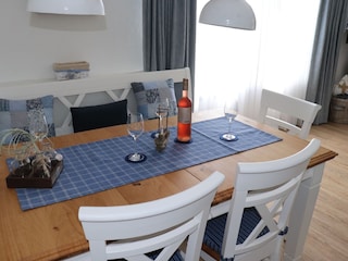 Hauptdeck Wohnzimmer Esstisch