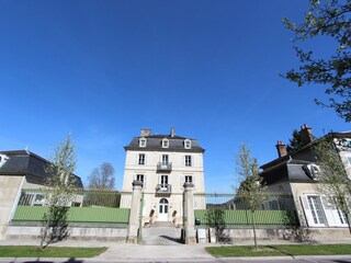 Castillo Mesnil-Saint-Père Grabación al aire libre 3